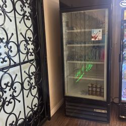 Free fridge 