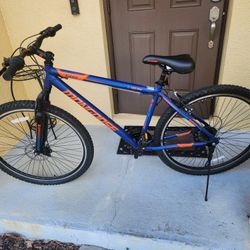 Mongoose Mountain Bike 29"