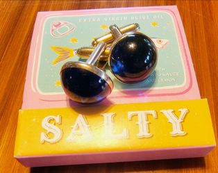 Cufflinks