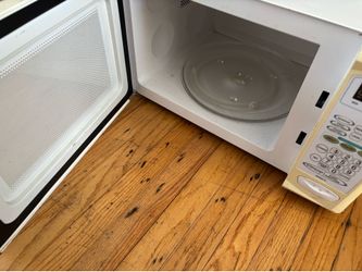 Microwave