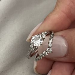 Swavarski Ring Size 7