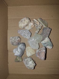 NATURAL STONES
