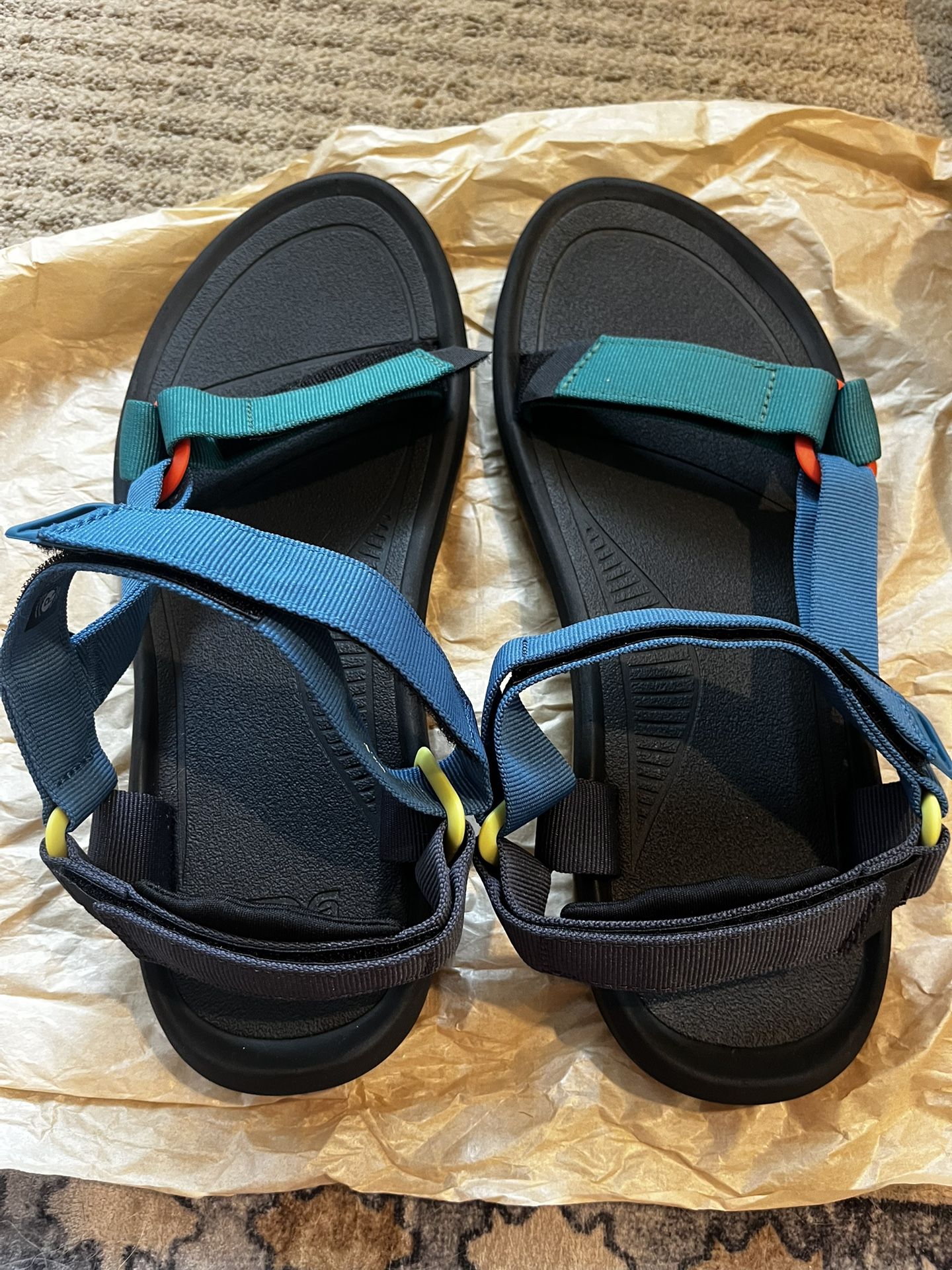Brand New Men’s Teva - Hurricane XLT2