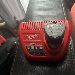Milwaukee Charger And Battery 