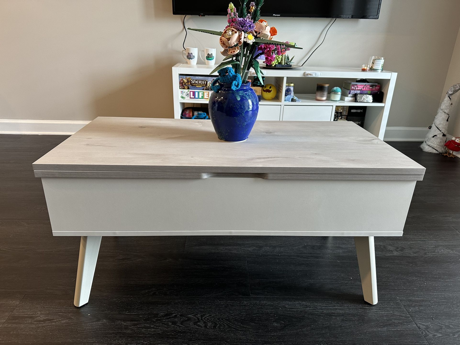 Multifunctional Coffee Table