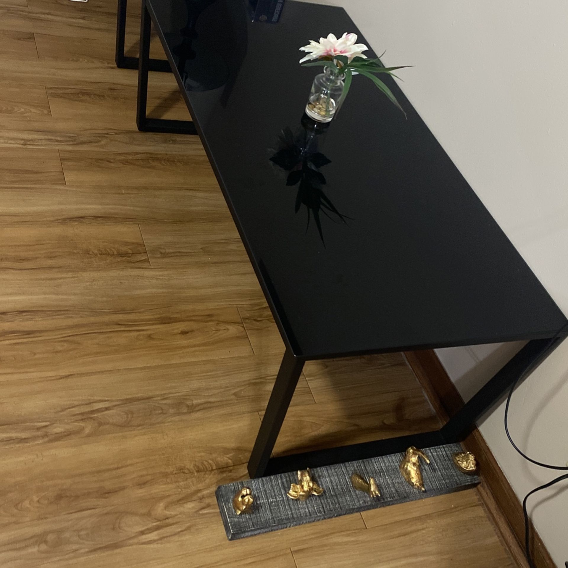 Living Room Center Tables