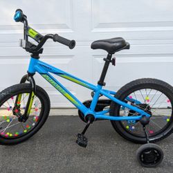 Kids Specialized Hotrock 16" Bike w/ Training wheels 