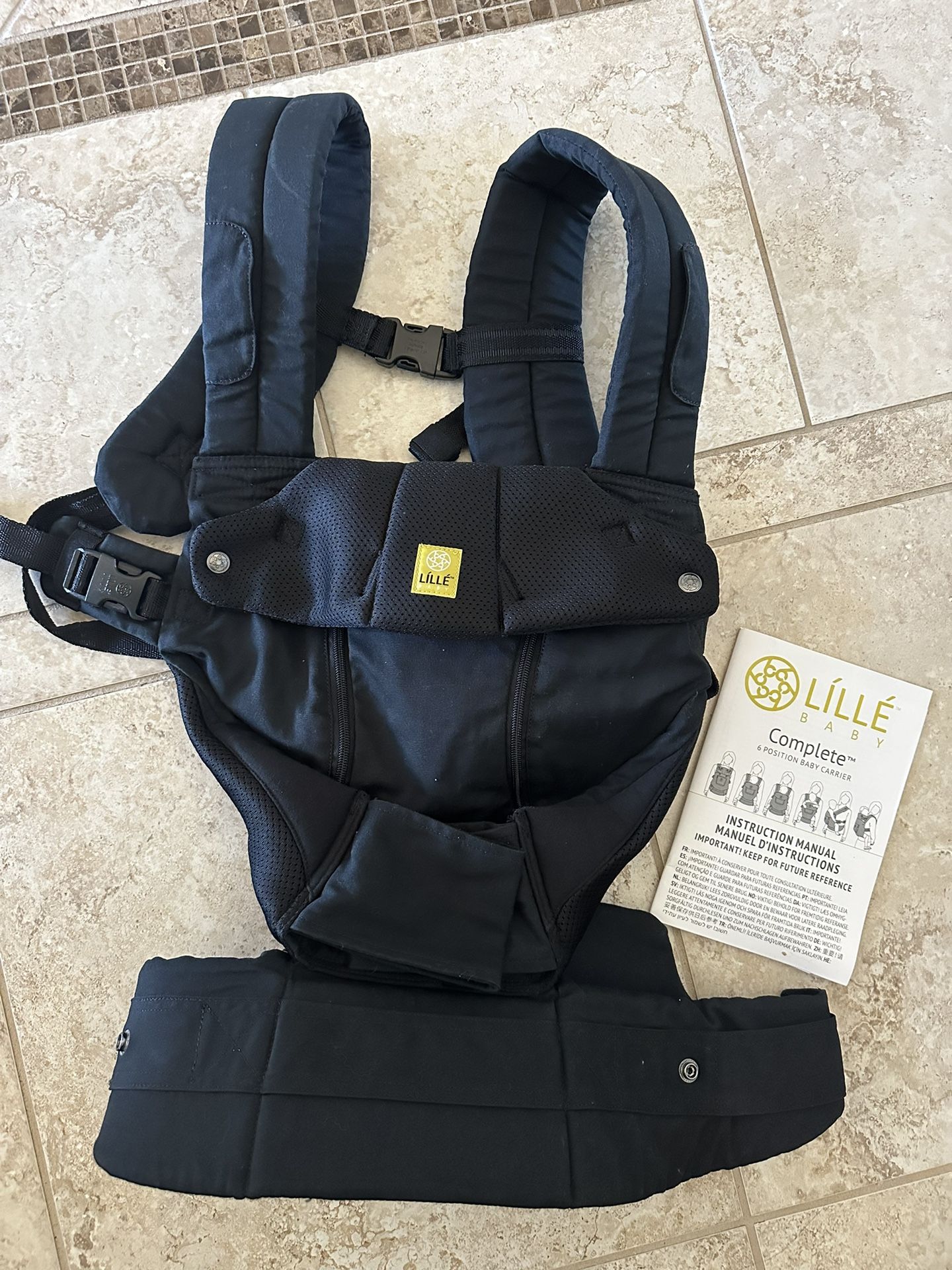 Líllé Baby Complete Carrier