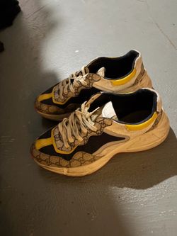 Gucci shoes