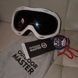 Outdoor Master  Ski &  Snowboard Goggles 