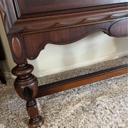 1920's CHINA CABINET