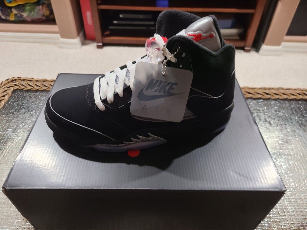 Jordan Retro 5 Ds Size 7m Not 7Y