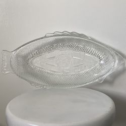 Vintage Glasbake #4141 Fish Shaped Baking Serving Dish With Wire Basket 17” McKee Jeannette Company Located In AGOURA HILLS Not Selling Separately