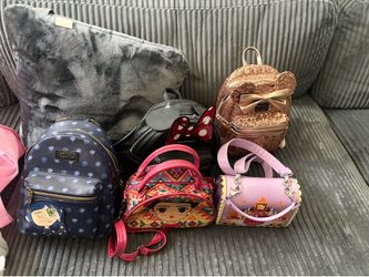 4 lounge fly bag