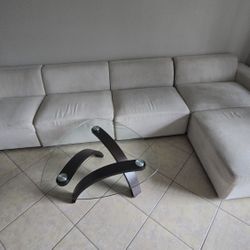 Couch And Coffee Table 