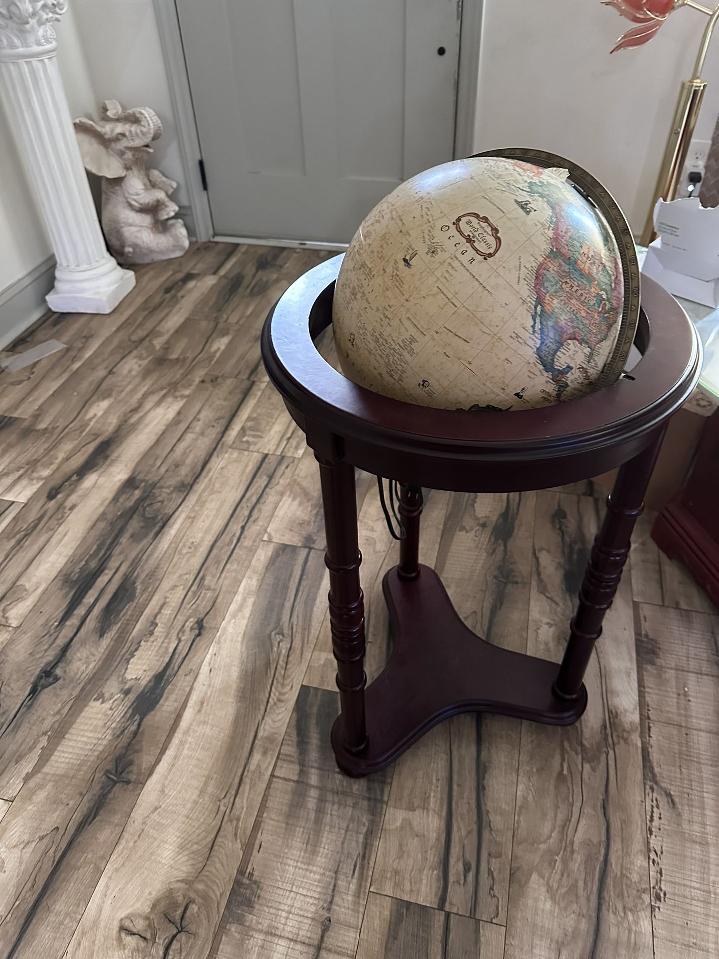 Lamp Globe