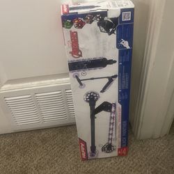 Huffy Black Panther Light Up Scooter