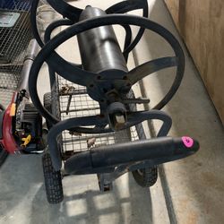 Hose Reel. 