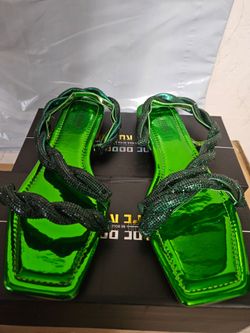 Green low heel sandals size 11
