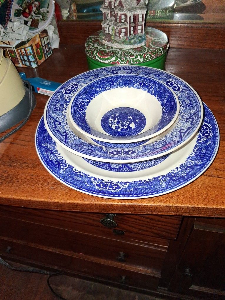 4pc Lil Set Antique Blue Famouslate 1(contact info removed)s