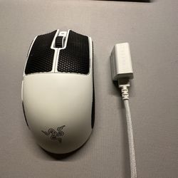 Razer Viper V3 Pro Wireless Gaming Mouse – Excellent Condition