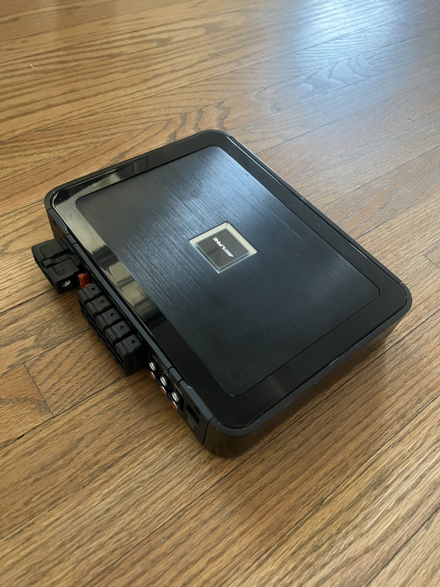 Alpine Amplifier PDX-V9