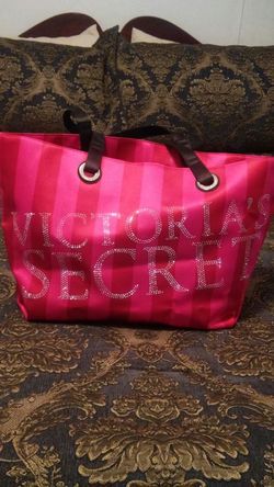 VICTORIA'S SECRET TOTE BAG