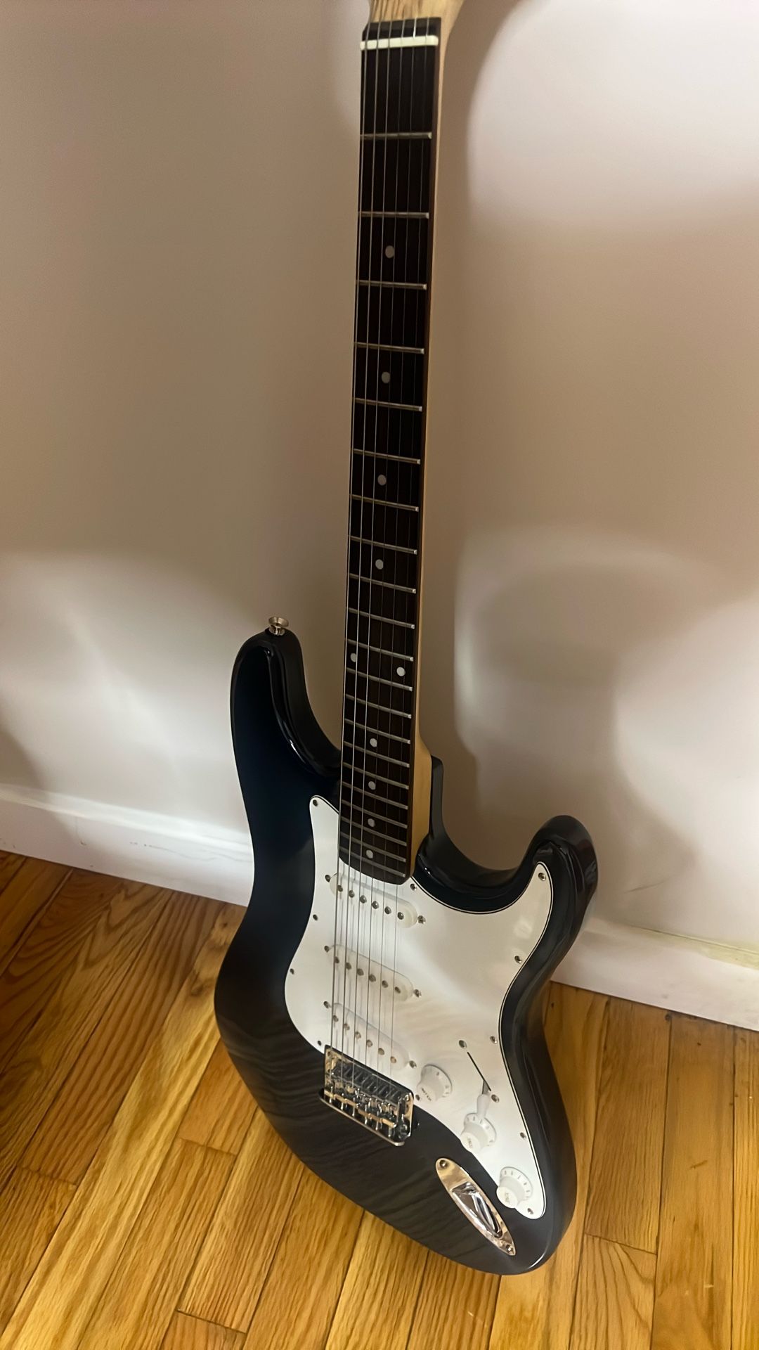 Squier Stratocaster Bullet + Champ 15 AMP
