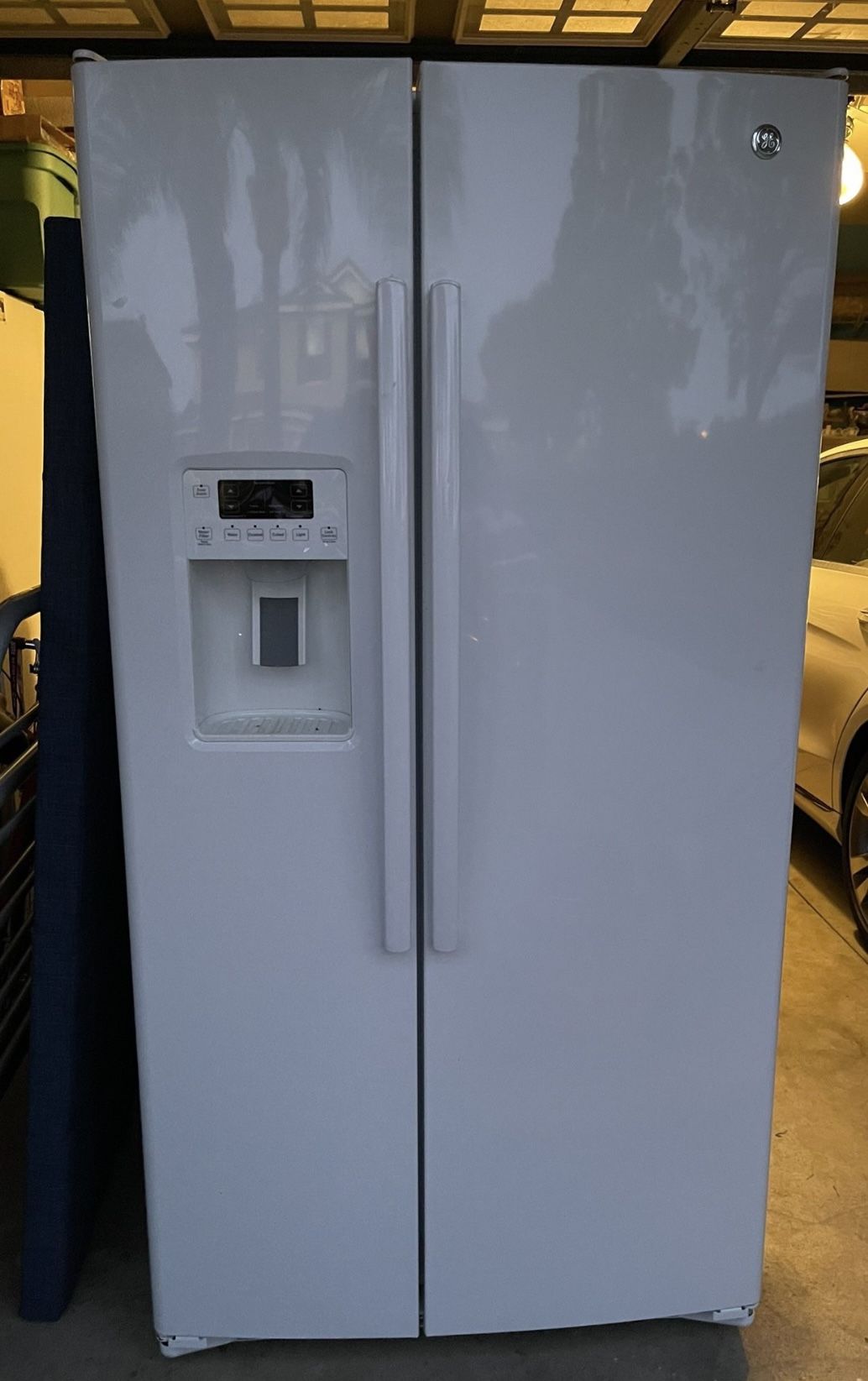 Refrigerator
