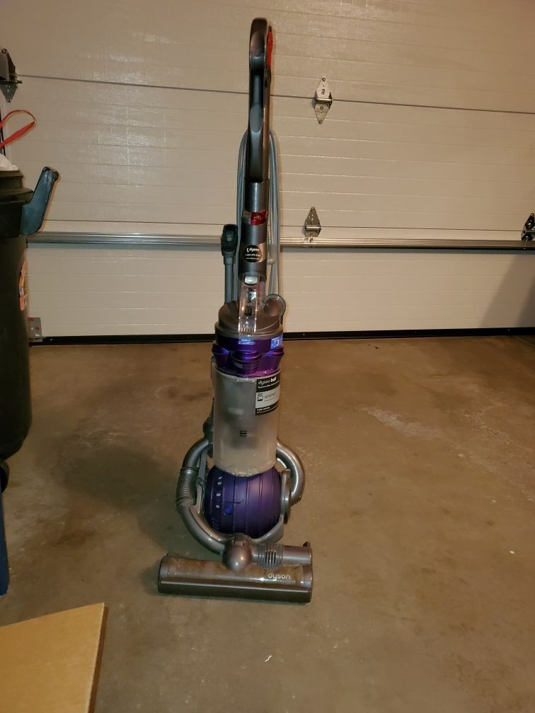 Dyson dc25 Animal - Works Great -$80 obo