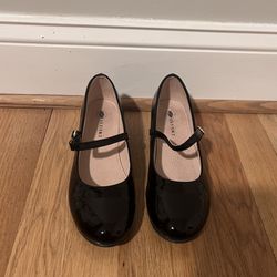 Girl’s Black Dress Shoes Size 3