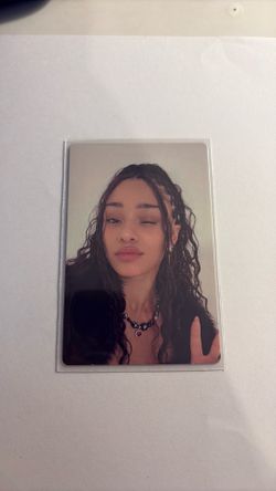 KATSEYE Manon SIS photocard