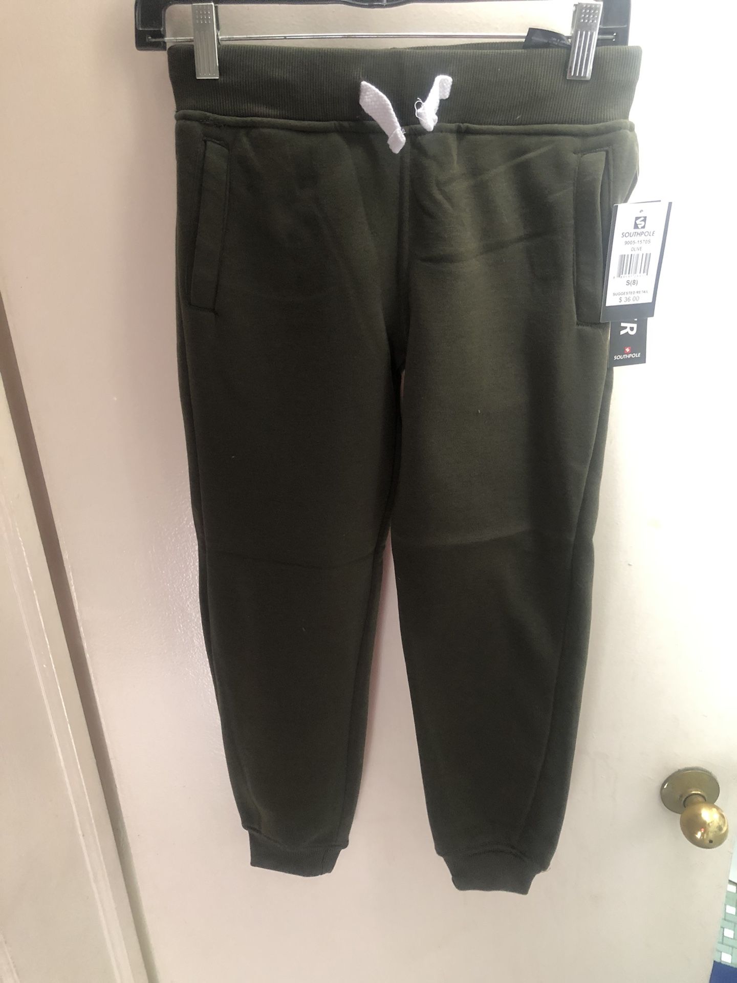 South Pole 9005- 1570 Olive , Jogger Size :8(s)