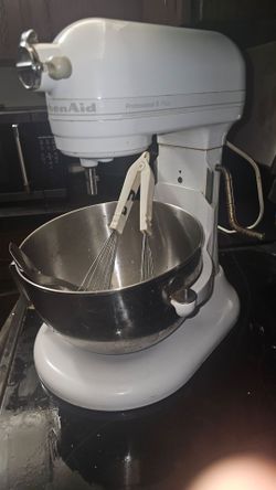 KitchenAid Pro 5 Plus Mixer - PRICED TO GO!