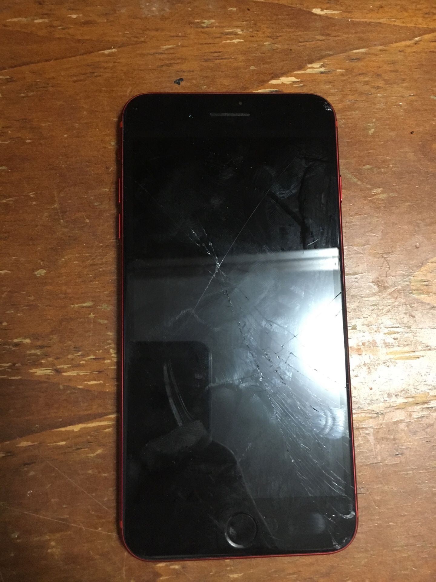 Broken iPhone 8 Plus