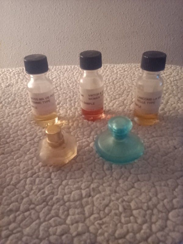 Concentrated Woman's Fragrance Oils & Mini Perfumes
