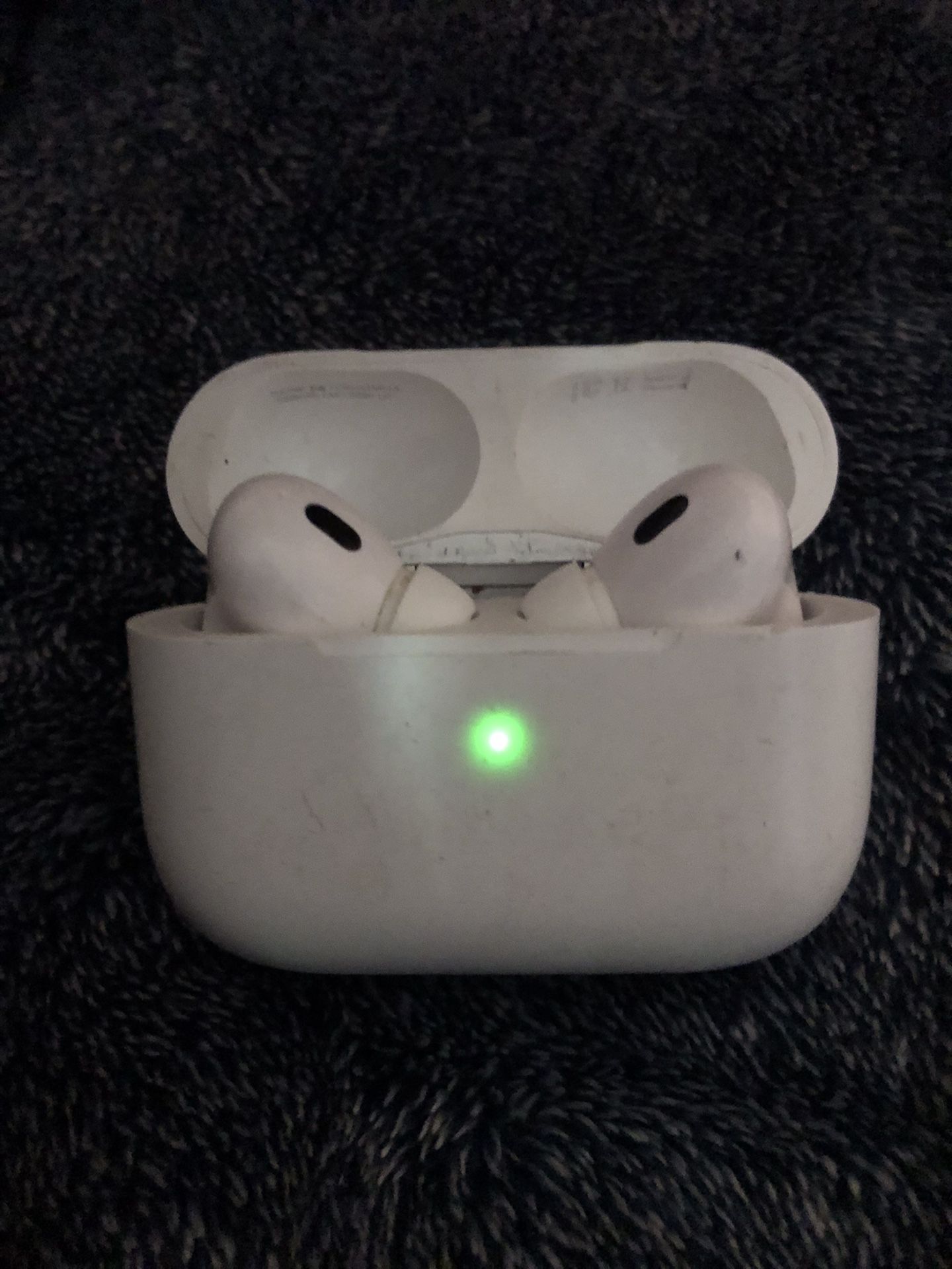 Apple AirPods Pro 2 Gen