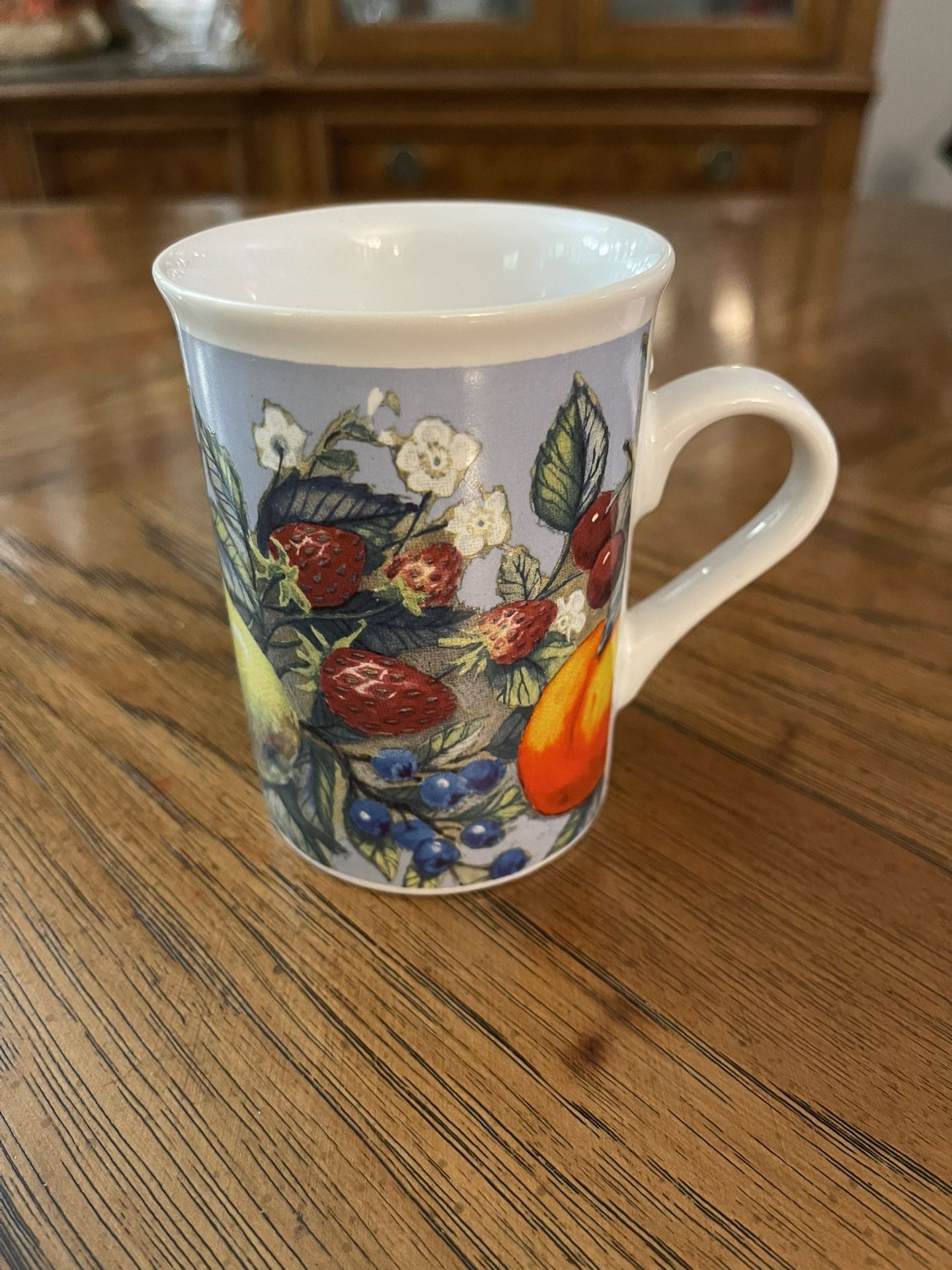 Gorgeous Like New Floral and Fruit Themed Coffee Mug or Teacup Produced for Designpac Inc.