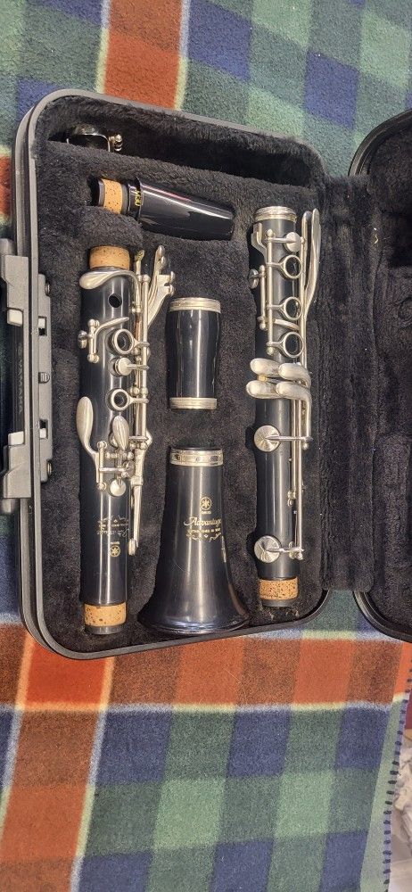 Yamaha Clarinet YCL-200ADII