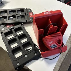 Milwaukee Pack Out Organizer 