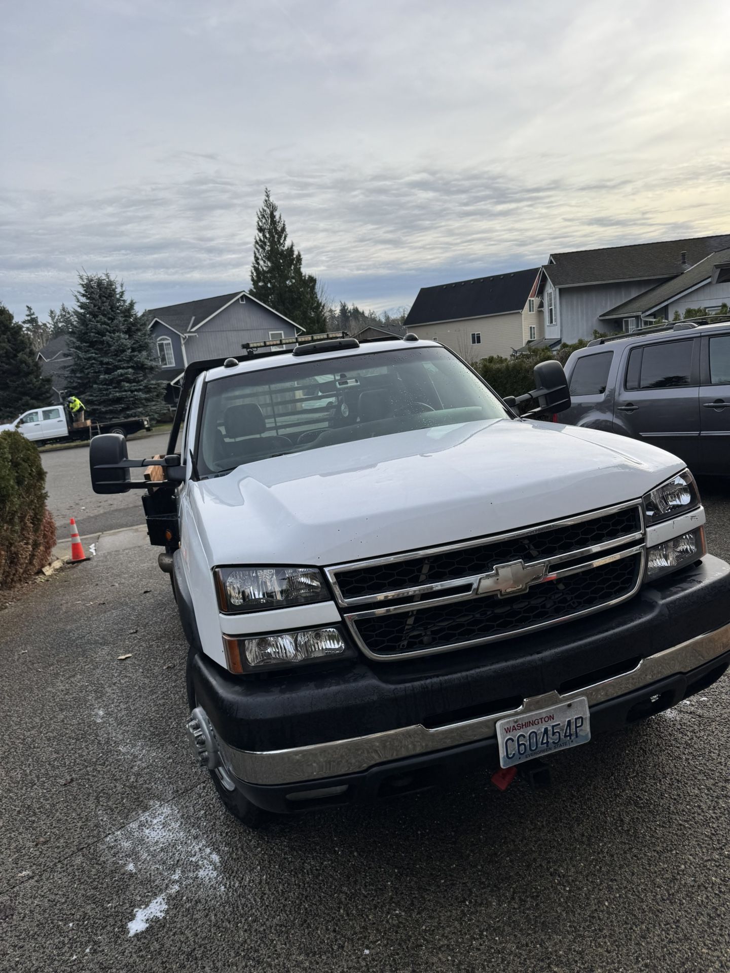 2007 Chevrolet 1 Ton Chassis-Cabs