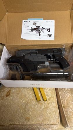 Viktor toy gun