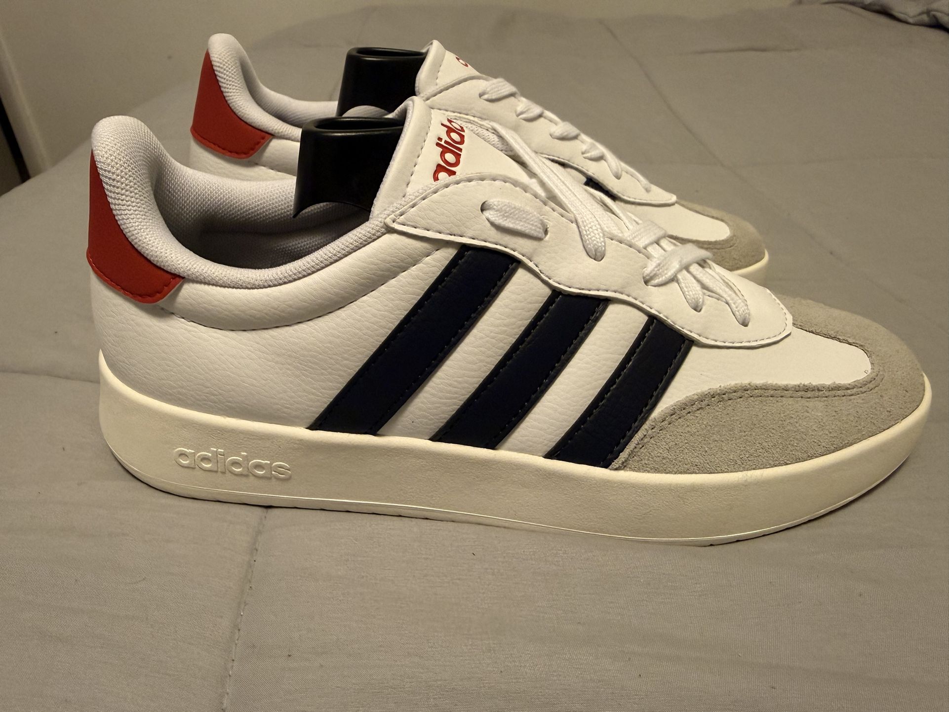 Adidas Barreda Men’s Tennis Shoes White/navy/red 9 1/2