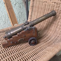 Antique Cannon 