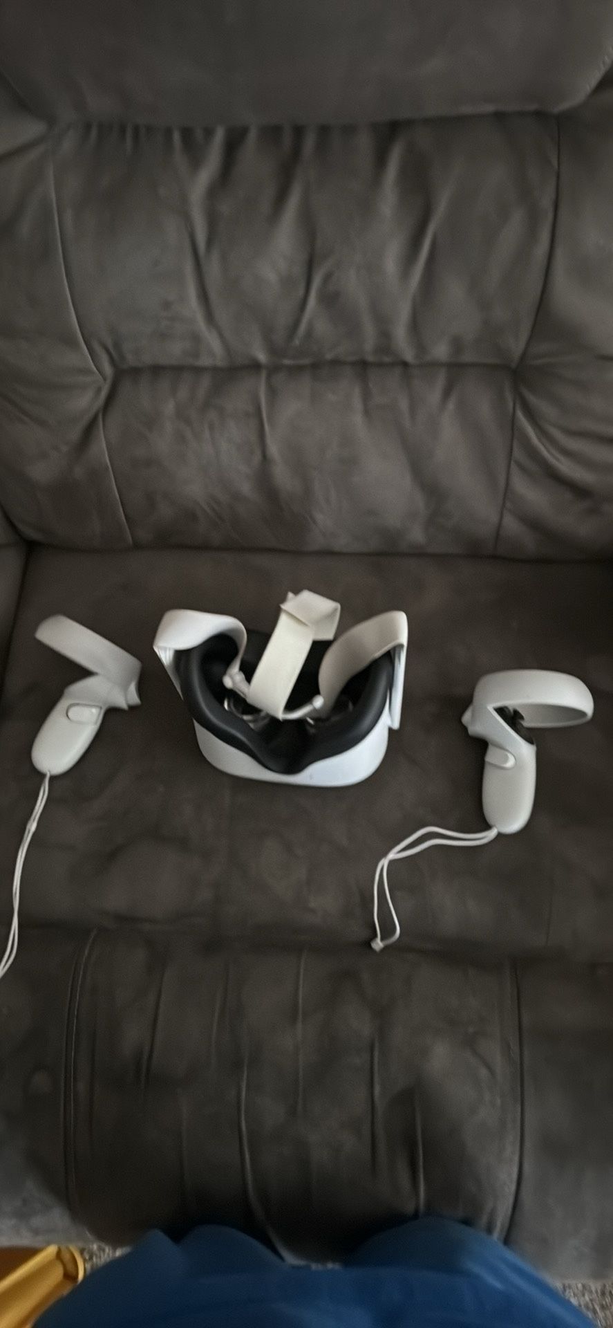 Oculus mega quest two