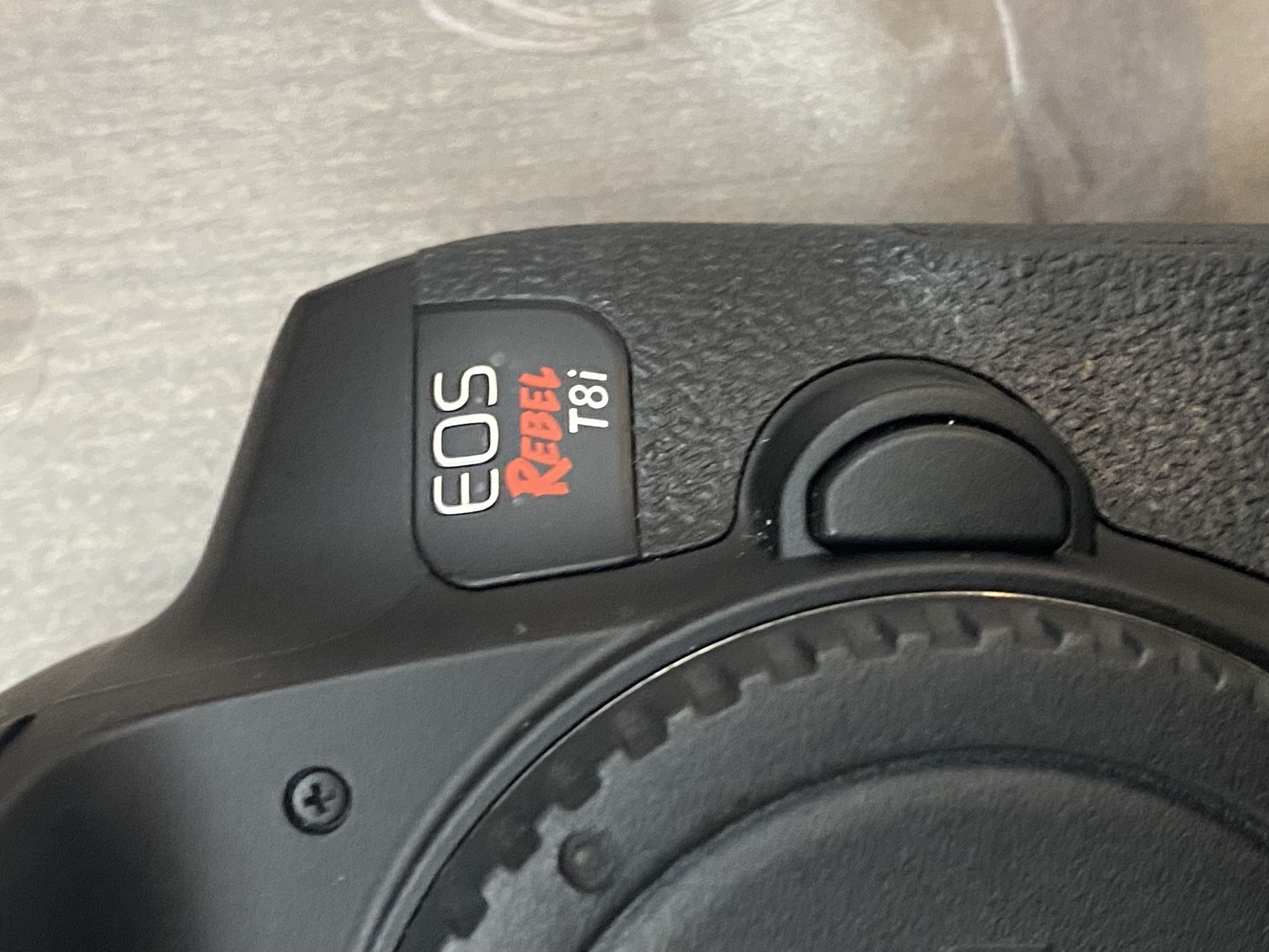Canon Rebel T8i for Sale in Jacksonville, FL OfferUp