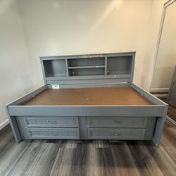 Twin Wooden Bed 
