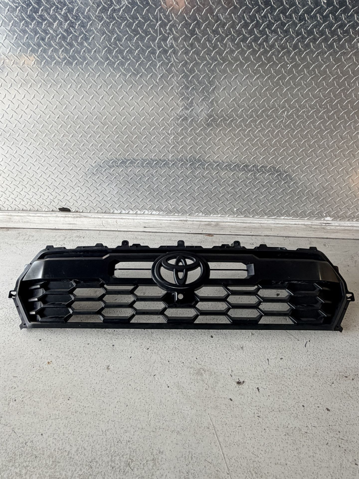 Tacoma TRD OFF ROAD 2025