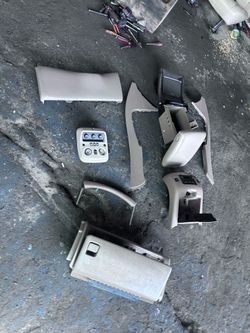 03-06 parts gmc Yukon Denali