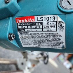 Makita Sliding Miter Saw